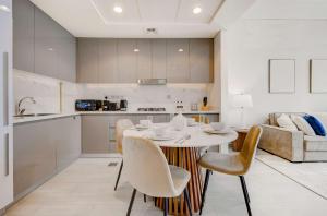 TRPS - Farhad Azizi, Al Jaddaf - Premium 1BR, Furnished with Pool View