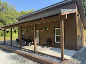 Cozy Dragon's Nest Cabin Retreat