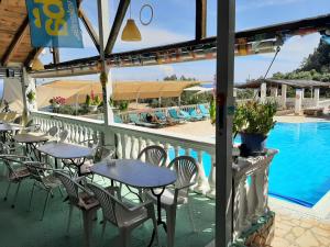 Appealing apartment in Mpenitses with pool