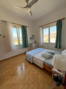 Summer family house 300m from the beach