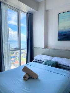 Studio with Balcony Seaview and Poolview