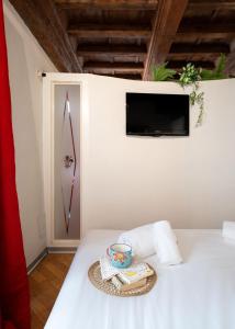 Keys of Italy - Rustici 3 - Charming 1BR Loft