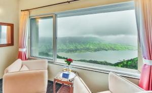 SaffronStays Valleys Edge