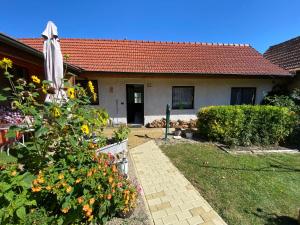 Apartment Sakvice 390