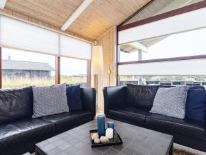 8 person holiday home in Hjørring-By Traum