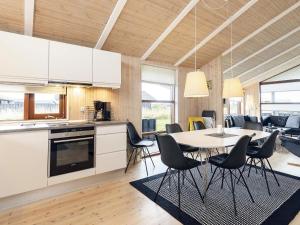 8 person holiday home in Hjørring-By Traum
