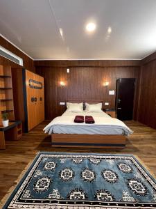 Lemos Cafe and Homestay