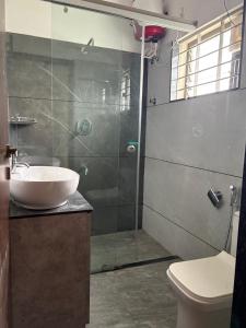 Hotel Accom