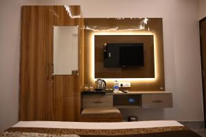 JS Inn