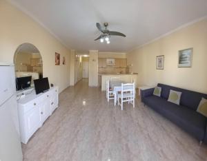 MAREVERDE RESORT TENERIFE, 1 Bedroom with free WiFi