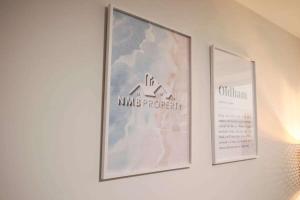 Bartlam Place, Sleeps 6, Central Oldham - By NMB Property