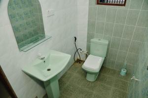 Relax - Budget Rooms in Batapola