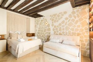 M1 - Magnificent Studio in Le Maraiss Heart