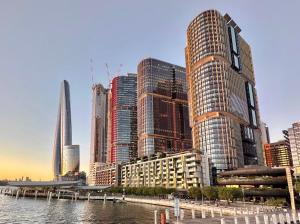 Wharf-Front Luxury Apt Barangaroo 2 Bed 2 Bath