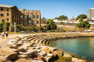 Wharf-Front Luxury Apt Barangaroo 2 Bed 2 Bath