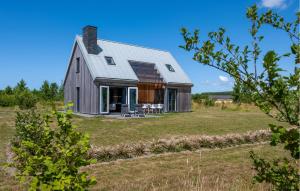 3 Bedroom Awesome Home In Kamperland