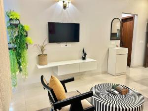 The Maisonette-Resort Style 1bhk