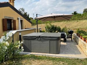 Agriturismo Corte Busòla jacuzzi riscaldata uso esclusivo ad un passo da Verona