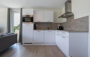 3 Bedroom Cozy Home In Kamperland