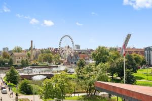 Blue Mandarin Riverside Premium II Sauna & Gym