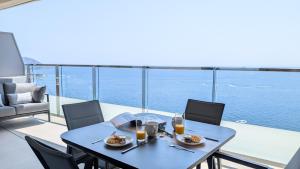 SUNSET SAILORS sea view apartment