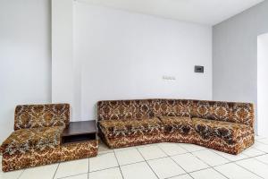 SPOT ON 94730 The Chatter Place Dipatiukur