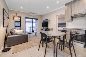 7 on Middle Serviced Apartments