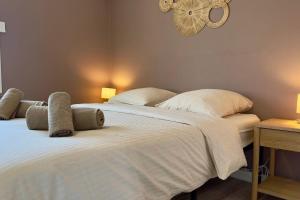 Maison Marguerite house with outdoor space close to the center