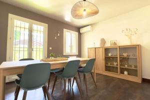 Maison Marguerite house with outdoor space close to the center