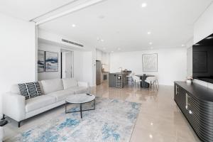 Newest Views on the Beach - Pet Friendly