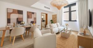 Frank Porter - Claren Tower 2, Downtown