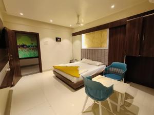 Tanish Lodging & Boarding