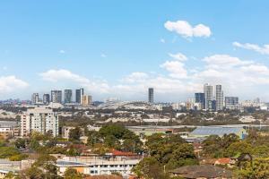 Parramatta 2 Bathroom Cozy Home