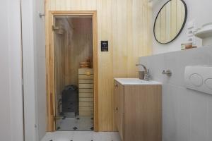 3-bedroom Apartment with Private Sauna - Sebastiana 31