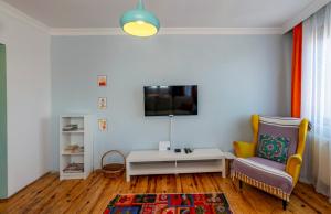 Golden Horn Hidden Haven