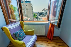 Golden Horn Hidden Haven