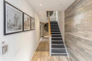 The Modern Nest Chic 2BR Oasis in the City