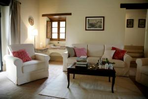 Italian Villa In Medieval Town Near Orvieto