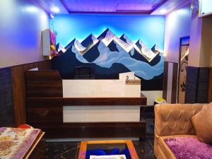 The Himalayan Paradise