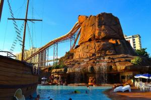 CALDAS NOVAS - COM ACESSO GRATUÍTO Ao ACQUA PARK