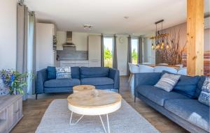 4 Bedroom Stunning Home In Kamperland