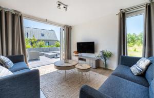 4 Bedroom Stunning Home In Kamperland