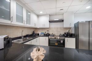 Luxe 3BR in JBR l Dubai Eye & Marina Walk