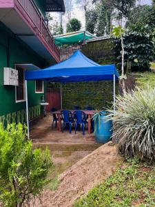 Quiet quarters Estate Stay