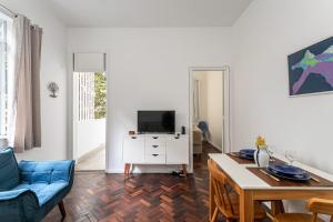 Varanda com vista verde em Copanema