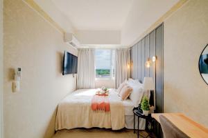 Homey 1 Bedroom Space for Couples or Family, La Casa De Lac S2, 5-10 mins to SM City Iloilo