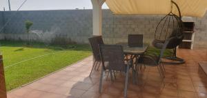 Casa con jardin privado en primera linea de playa