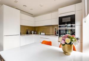 Buckingham Charm Apartment