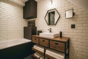 Vintage Shop Style Flat, Austerlitz