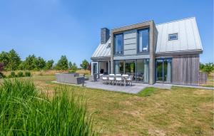 4 Bedroom Stunning Home In Kamperland